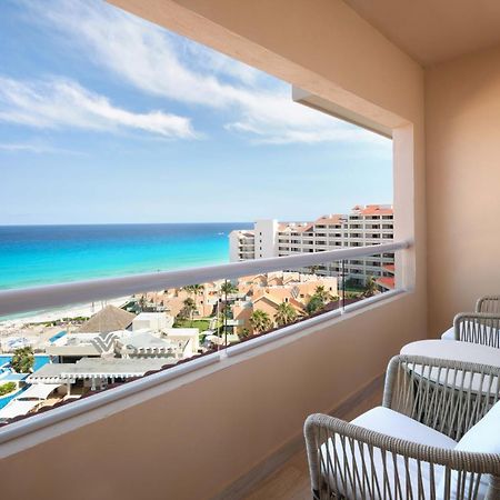 Wyndham Grand Cancun All Inclusive Resort & Villas Экстерьер фото
